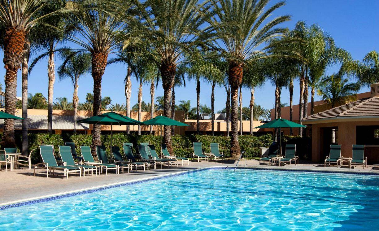 Major Travel Plc :: Sheraton Park Hotel at the Anaheim Resort