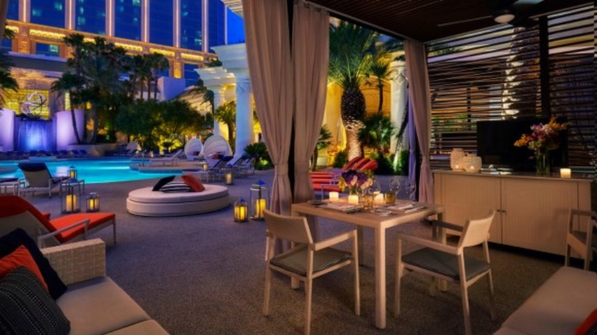 Major Travel Plc :: Luxury Las Vegas & Swim Up Room In Cancun!